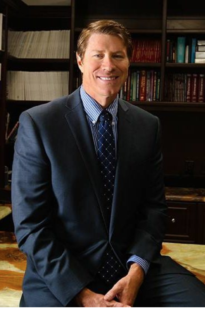 Dr. Lane Smith, Profile Pic